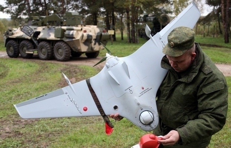 Российские военный с БПЛА