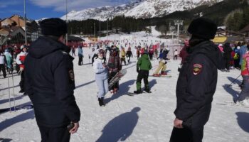 Жителя Армавира задержали за незаконную продажу пиротехники