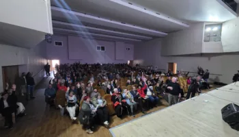 Митинг в поселке Глубоком, 26 апреля