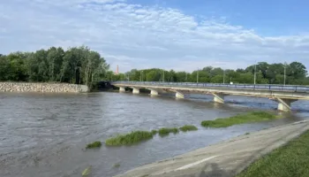 Разлив реки